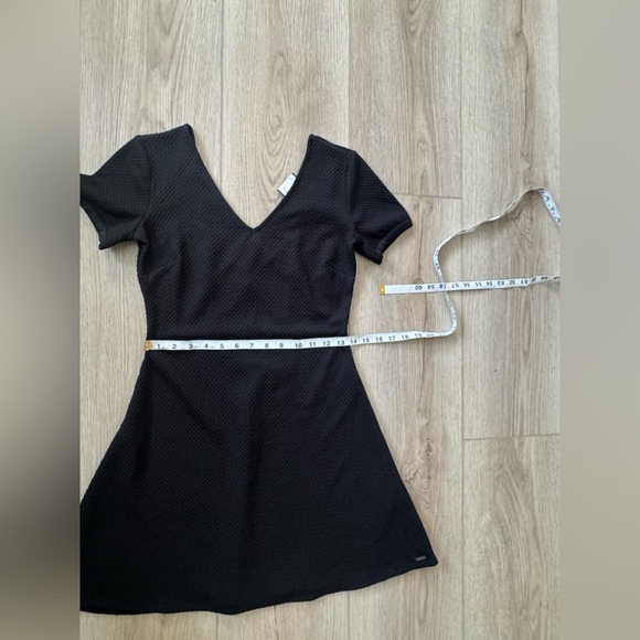 Armani Exchange Black Textured Mini Dress - Picture 5 of 8